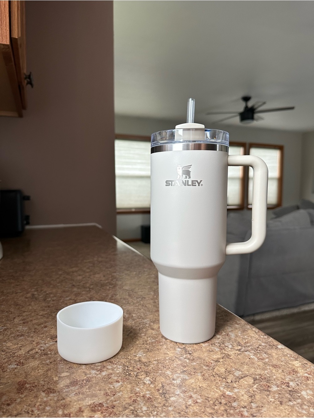 Stanley x Magnolia Insulated Tumbler - Twilight Taupe 40oz